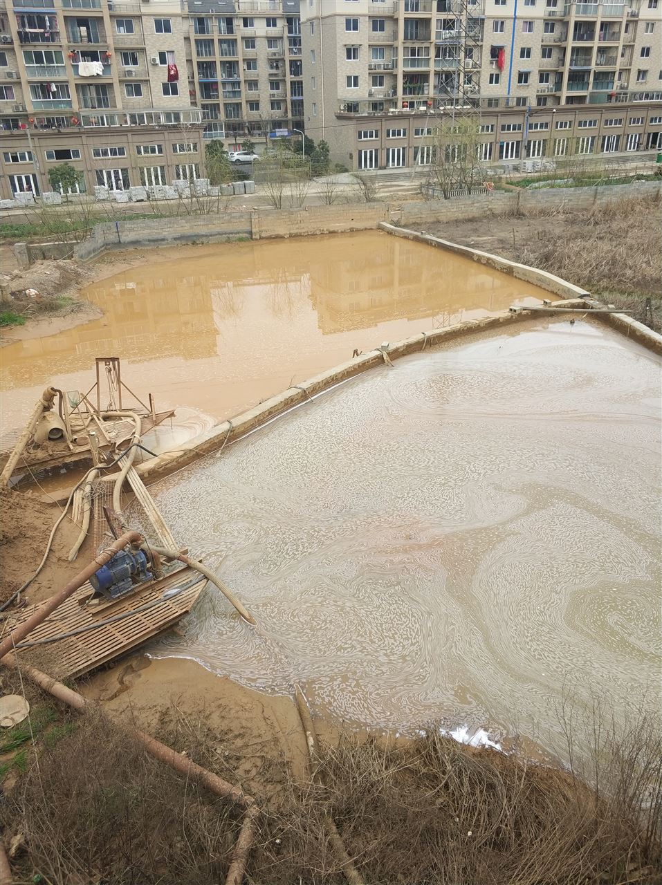西峰沉淀池淤泥清理-厂区废水池淤泥清淤