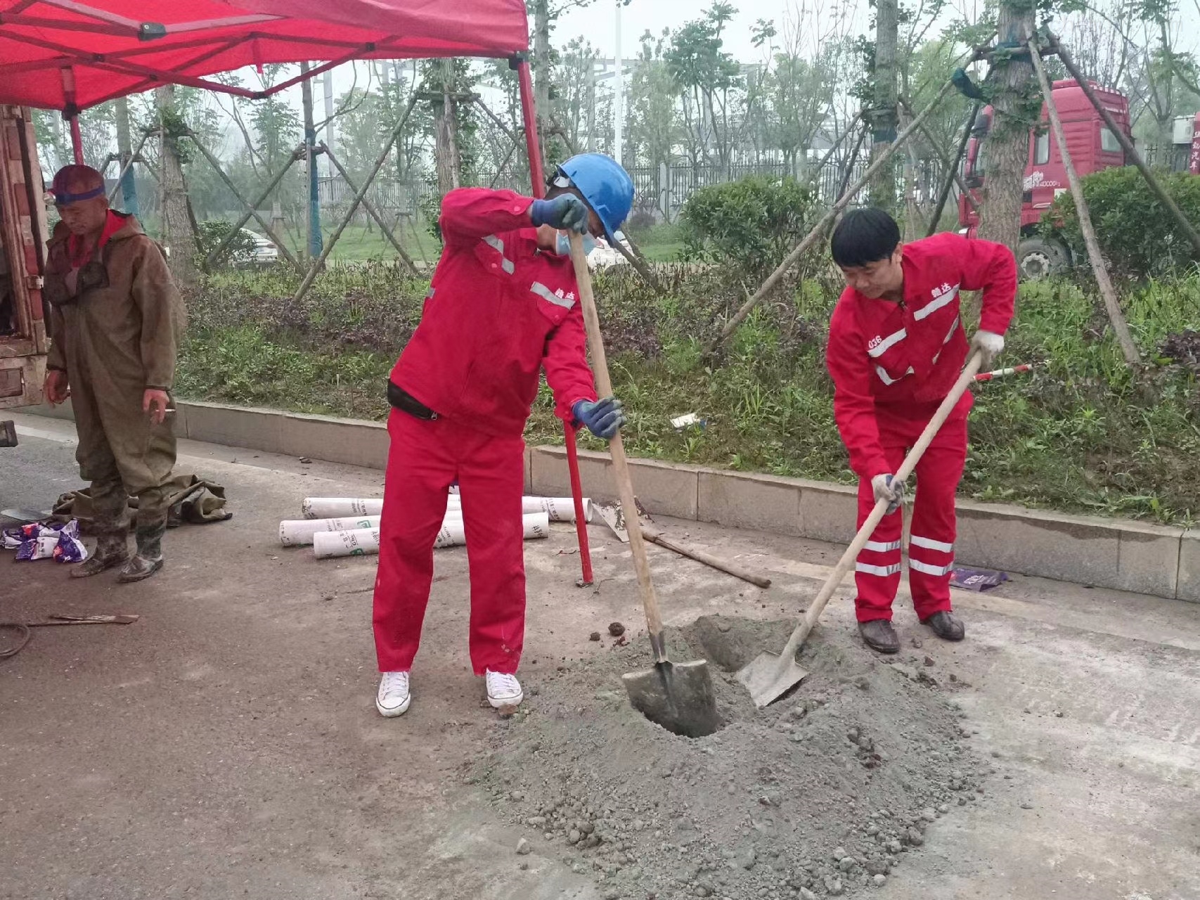 西峰管道疏通哪家好】及时进行市政管道清淤